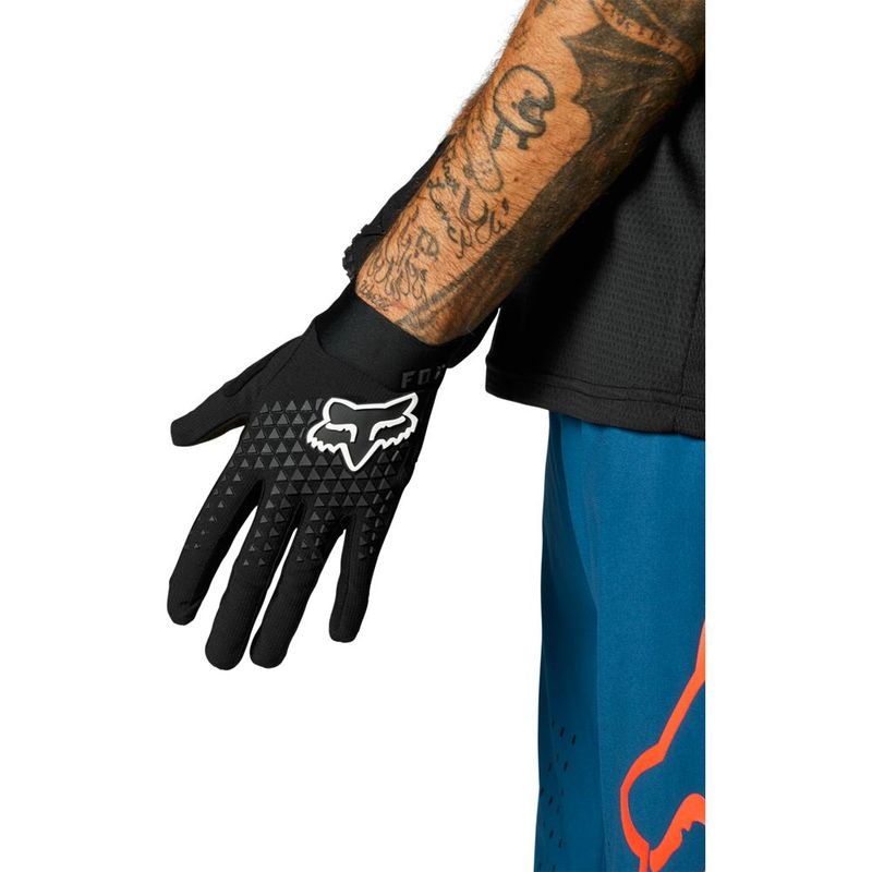 FOX GANTS DEFEND